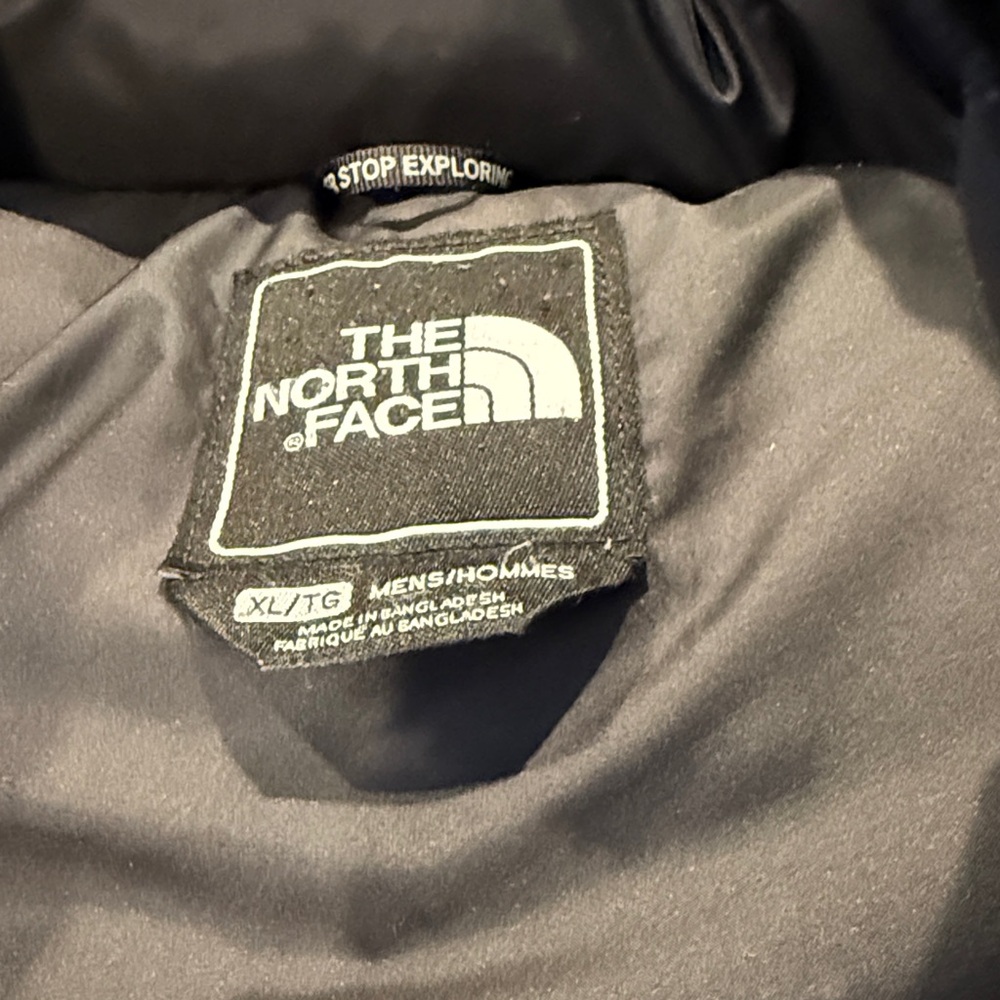 Mens North Face coat - Picture 3 of 5